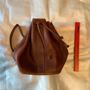 Timberland vintage leather single strap sling handbag